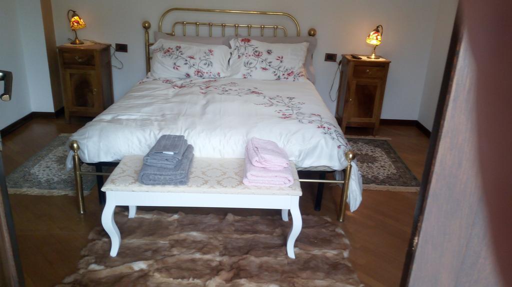 Villa Azalea San Fermo della Battaglia Екстериор снимка