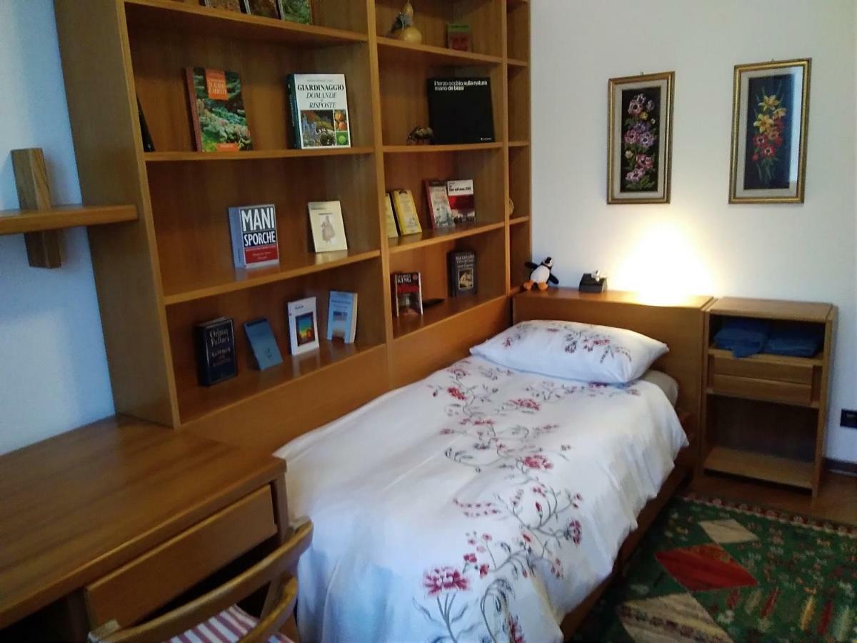 Villa Azalea San Fermo della Battaglia Екстериор снимка