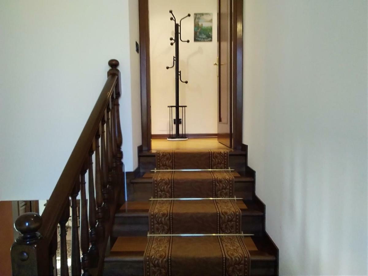 Villa Azalea San Fermo della Battaglia Екстериор снимка