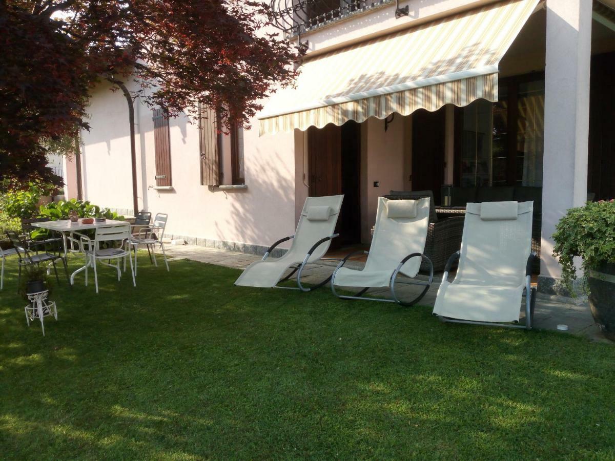 Villa Azalea San Fermo della Battaglia Екстериор снимка